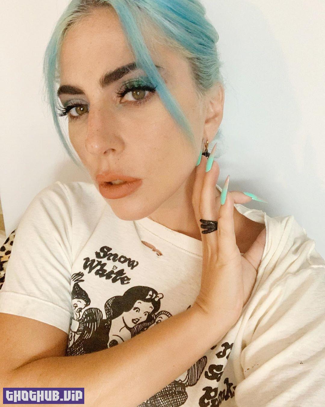 1664095449 789 Lady Gaga Sexy With Azure Hair 5 Photos