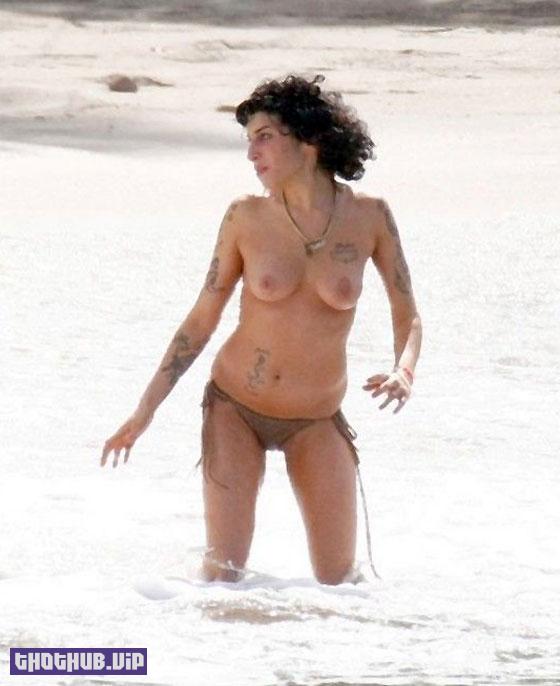 1664158792 675 Amy Winehouse Nude and Hot Collection %E2%80%93 2021