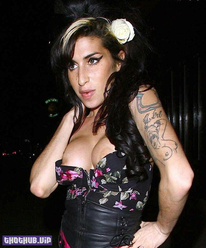 1664158844 632 Amy Winehouse Nude and Hot Collection %E2%80%93 2021