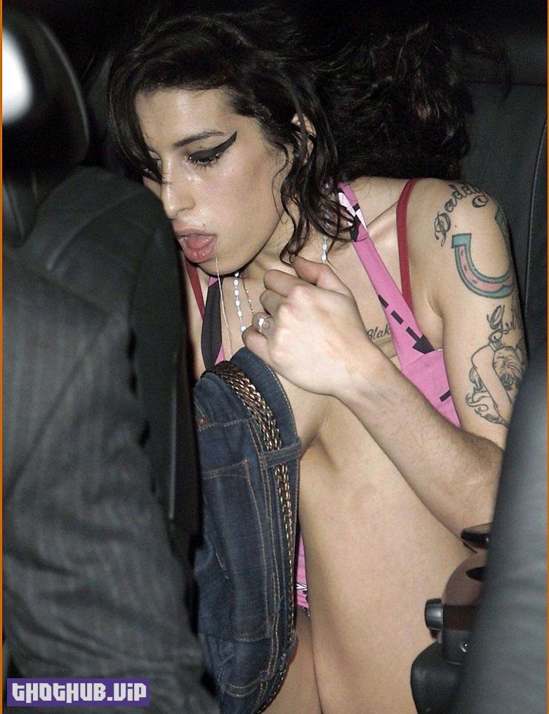 1664158877 57 Amy Winehouse Nude and Hot Collection %E2%80%93 2021