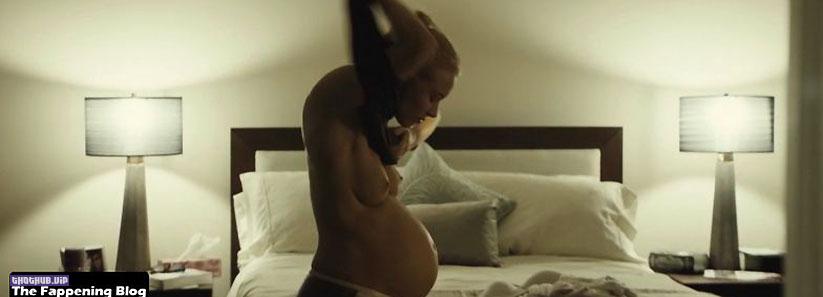 1664217607 883 Sarah Gadon Nude and Pregnant from Hot Scenes