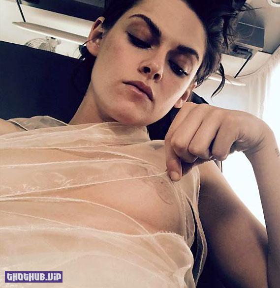 1664291178 87 Kristen Stewart Nude LEAKED and Private Photos