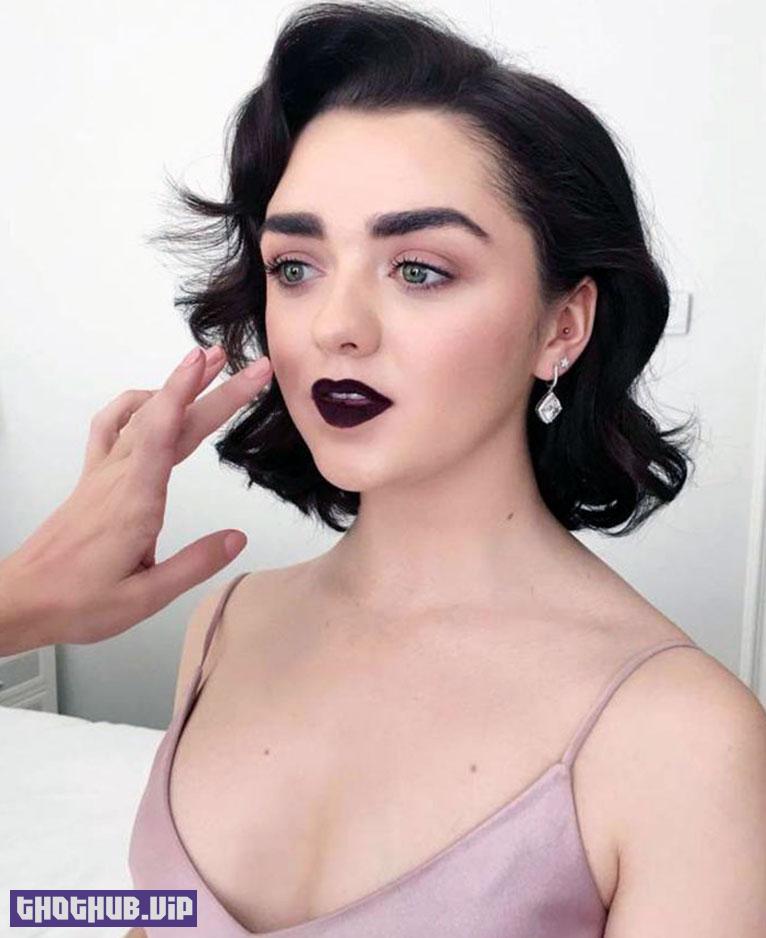 1664397986 139 Maisie Williams Nude Leaked and Sexy Pics