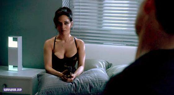 1664438644 361 Archie Panjabi Nude and Sex Photos from Scenes
