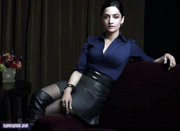 1664438673 5 Archie Panjabi Nude and Sex Photos from Scenes