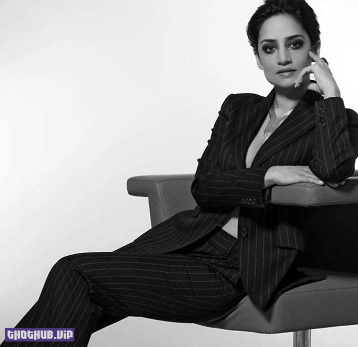 1664438680 789 Archie Panjabi Nude and Sex Photos from Scenes