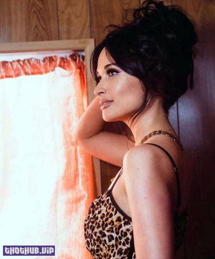 1664555995 622 Kacey Musgraves Nude and Sexy Photos Collection