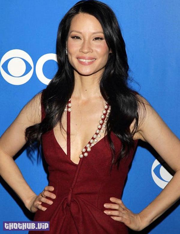 1664736245 876 Lucy Liu Sexy and Hot Feet Photo Collection