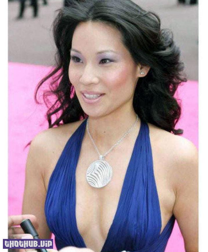 1664736281 493 Lucy Liu Sexy and Hot Feet Photo Collection