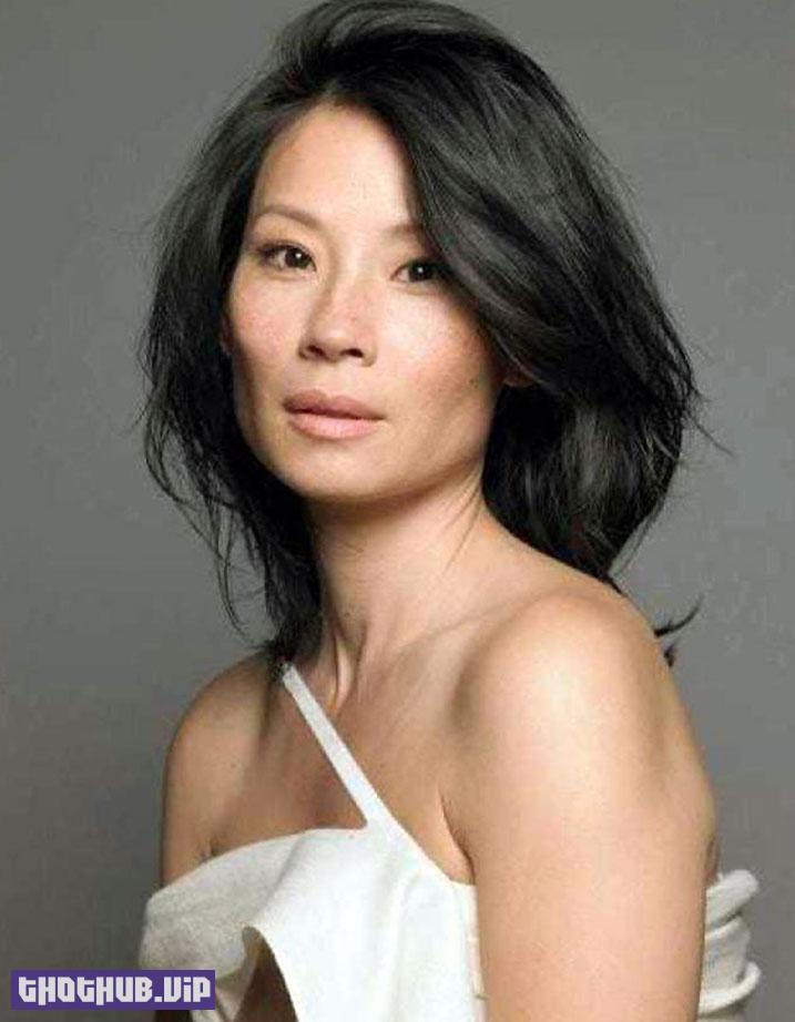 1664736303 627 Lucy Liu Sexy and Hot Feet Photo Collection