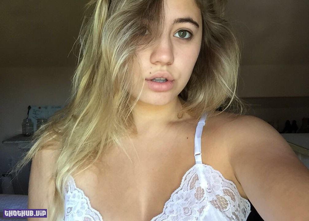 1664783563 931 Lia Marie Johnson The Fappening Nude And Sexy 28 Photos