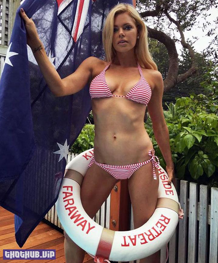 1664813723 857 Sophie Monk Nude and Hot Photo Collection