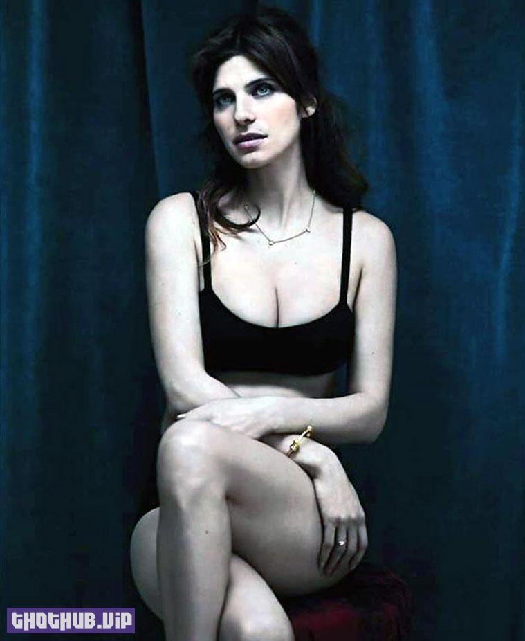 1664953457 650 Lake Bell Nude Leaked Collection Sexy Pics