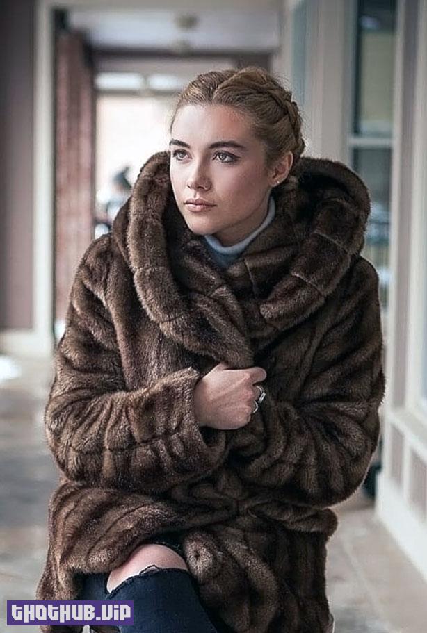 1665016041 427 Florence Pugh Naked Movie Scenes Hot Pics