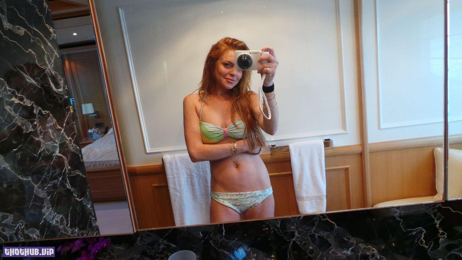 1665409338 320 Lindsay Lohan Leaked Nude 9 Photos