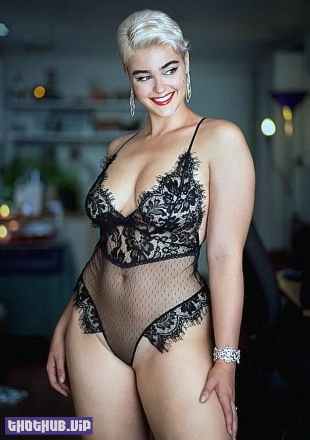 1665421029 248 Stefania Ferrario Pussy and Butt and Tits Photos