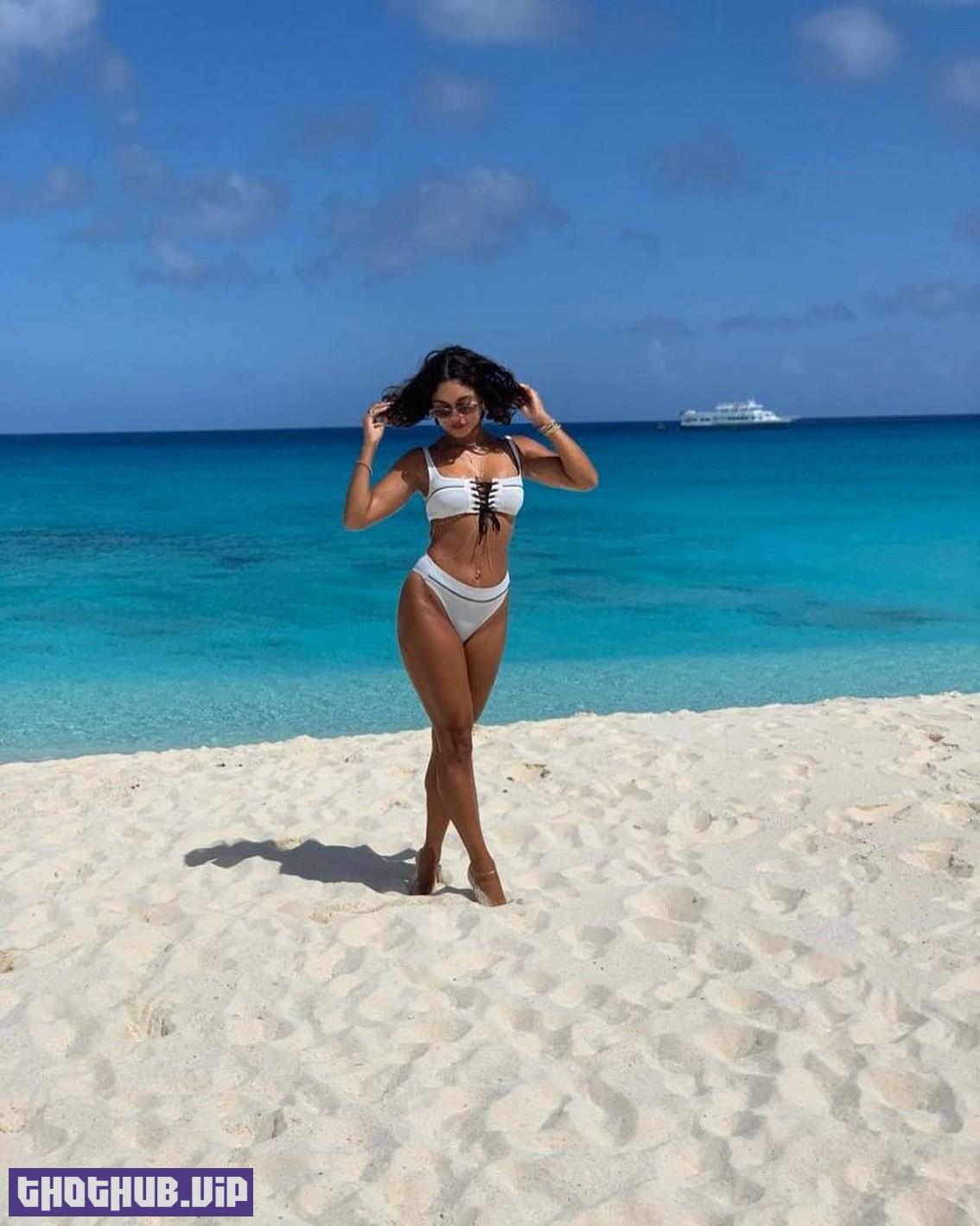 1665791298 749 Vanessa Hudgens Sexy At Turks And Caicos Islands 4 Photos