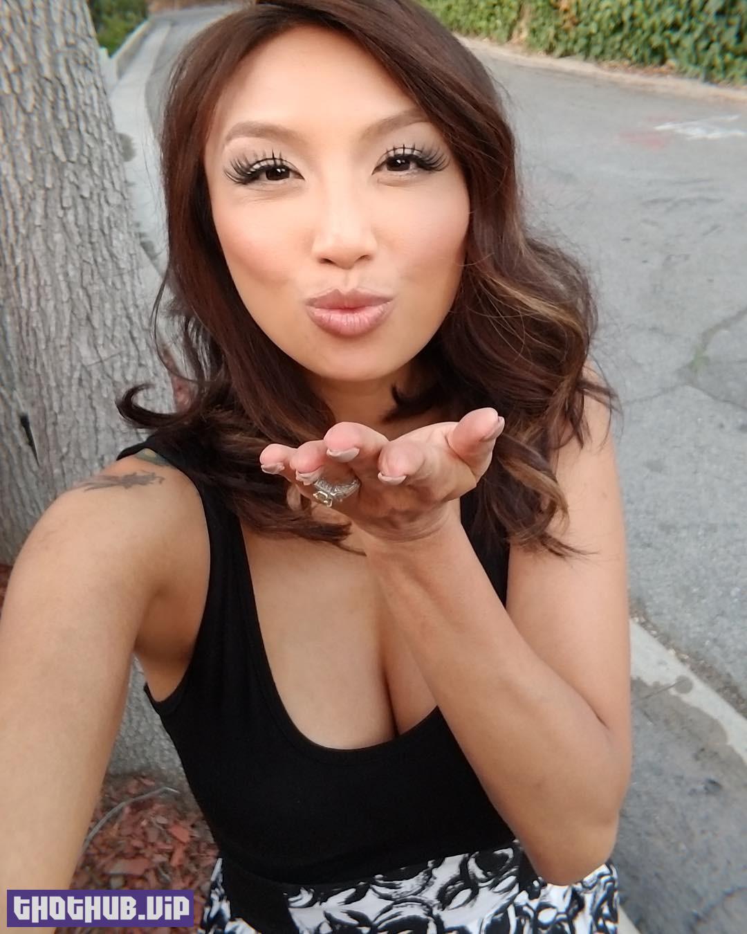 1666181086 284 Jeannie Mai TheFappening Hot Sexy 29 Photos