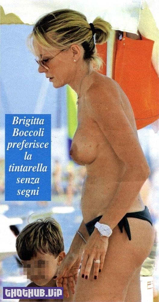 1666210636 945 Pussy Brigitta Boccoli Is Not Afraid to Show