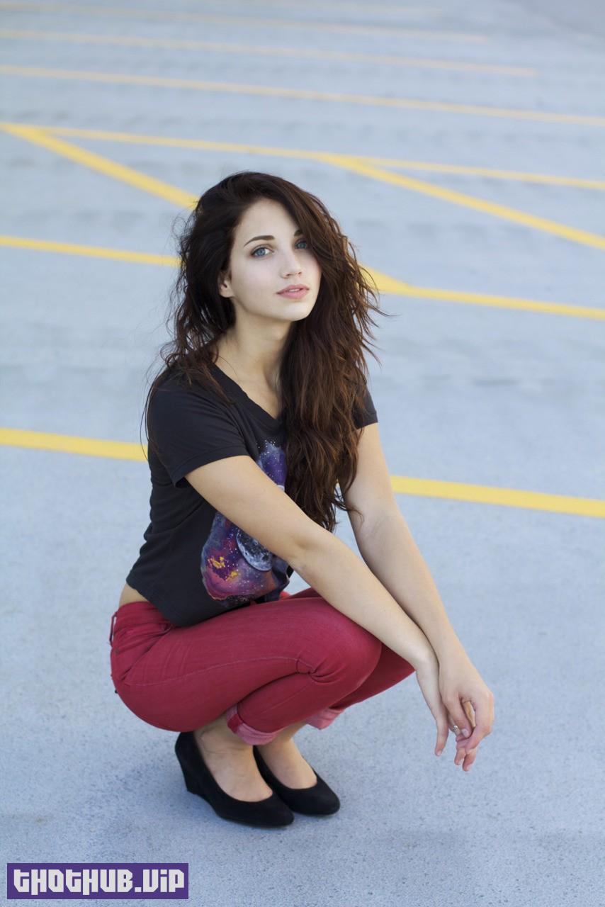 1666287394 695 Emily Rudd TheFappening Sexy 41 Photos