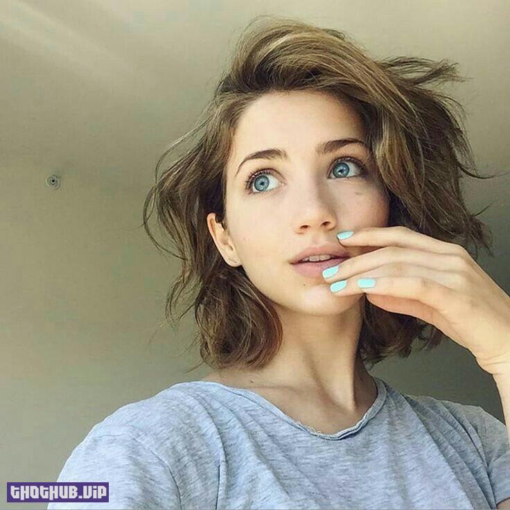 1666287892 712 Emily Rudd TheFappening Sexy 41 Photos