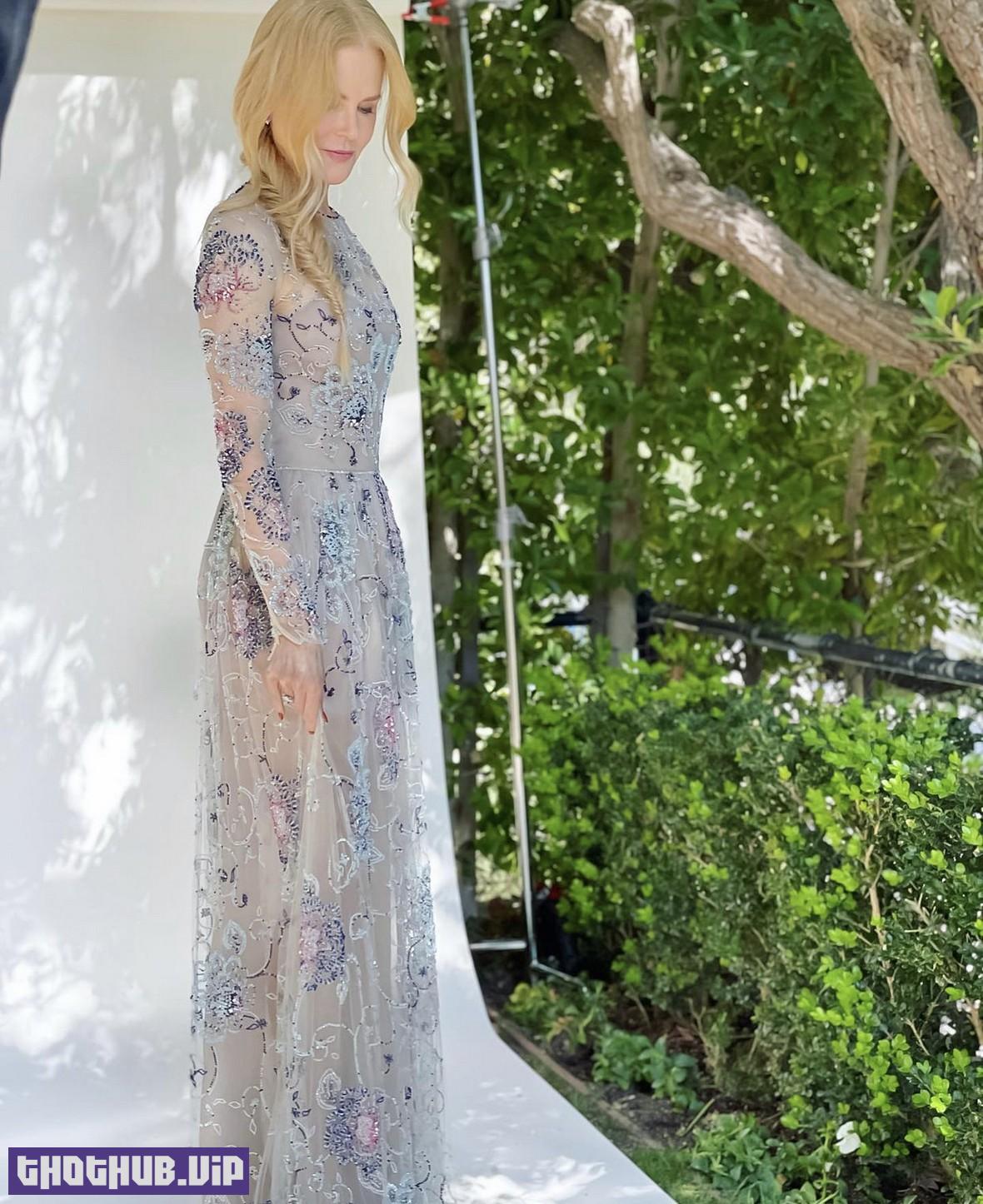 1667175509 184 Nicole Kidman See Through Dress At SAG Awards 2021 4