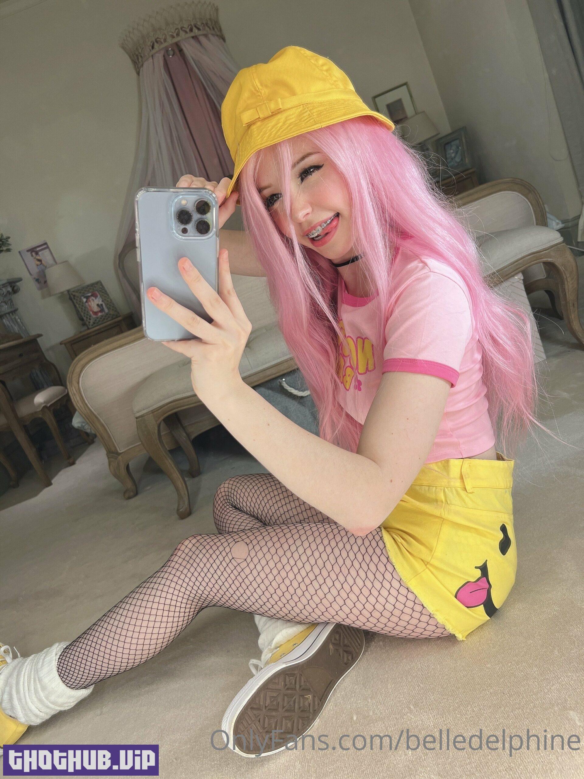 1667572865 30 Top Naked Belle Delphine Yellow Hat Nude NSFW Porn Leak