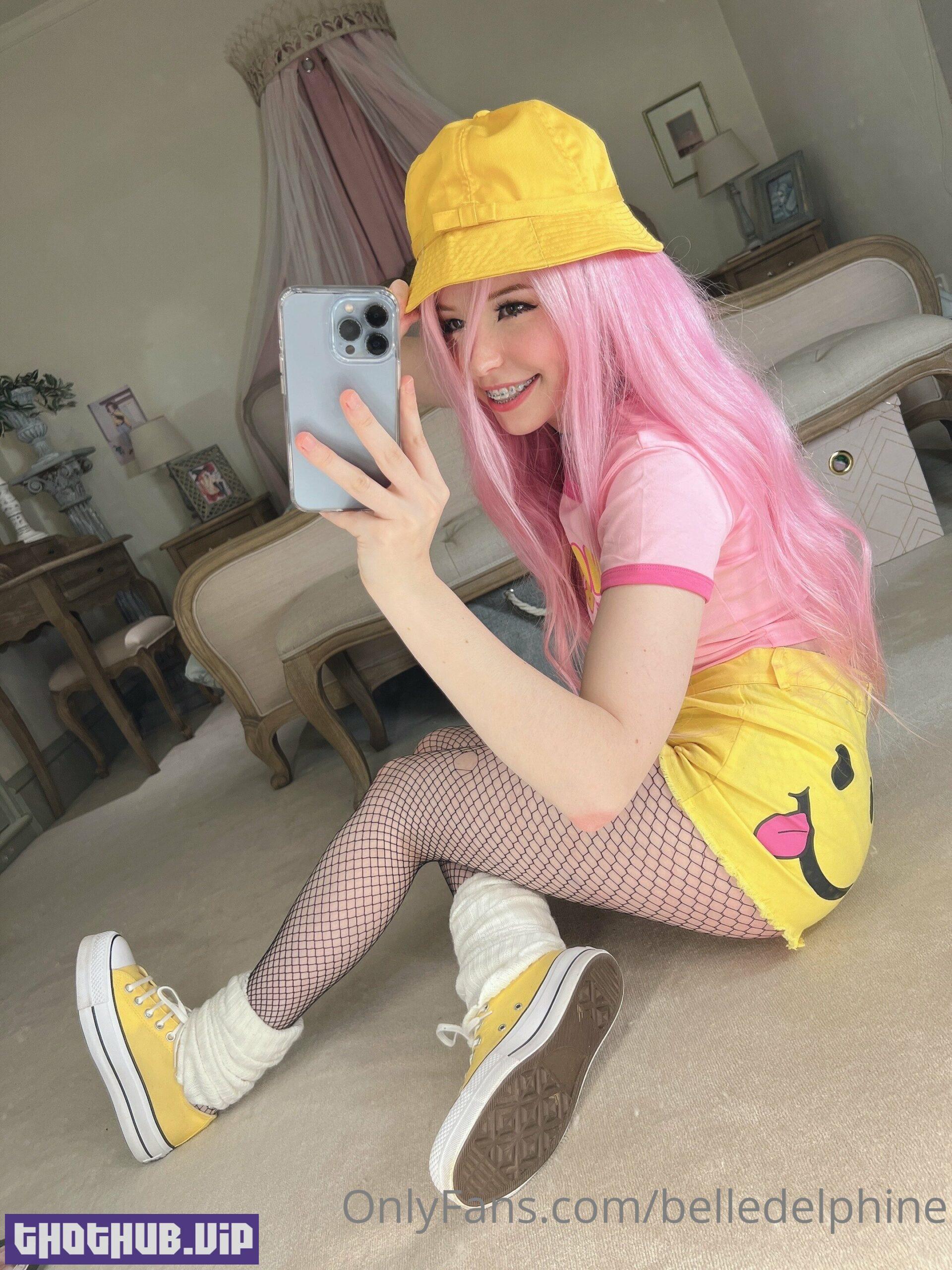 1667572873 643 Top Naked Belle Delphine Yellow Hat Nude NSFW Porn Leak
