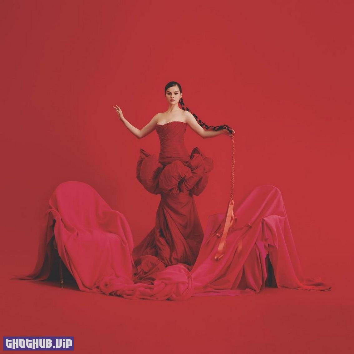 Selena Gomez Sexy In Red For Revelación Promo