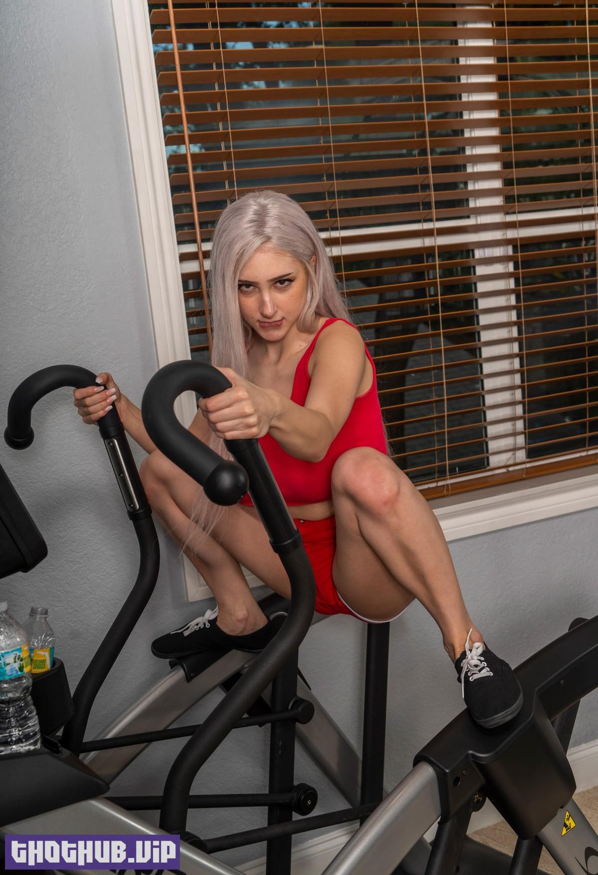 Blonde Nude Workout