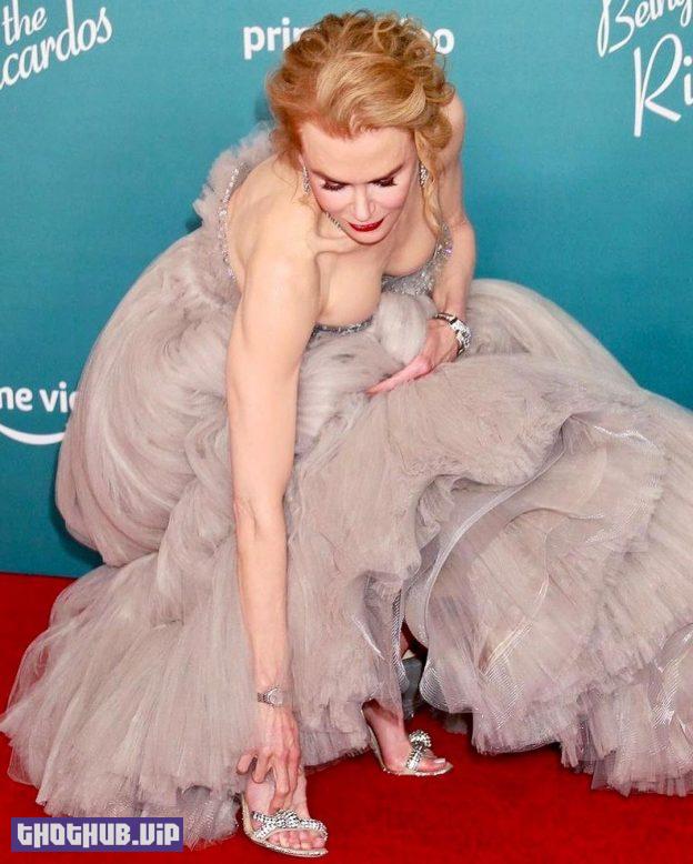 Nicole Kidman Sexy At The Premiere of 