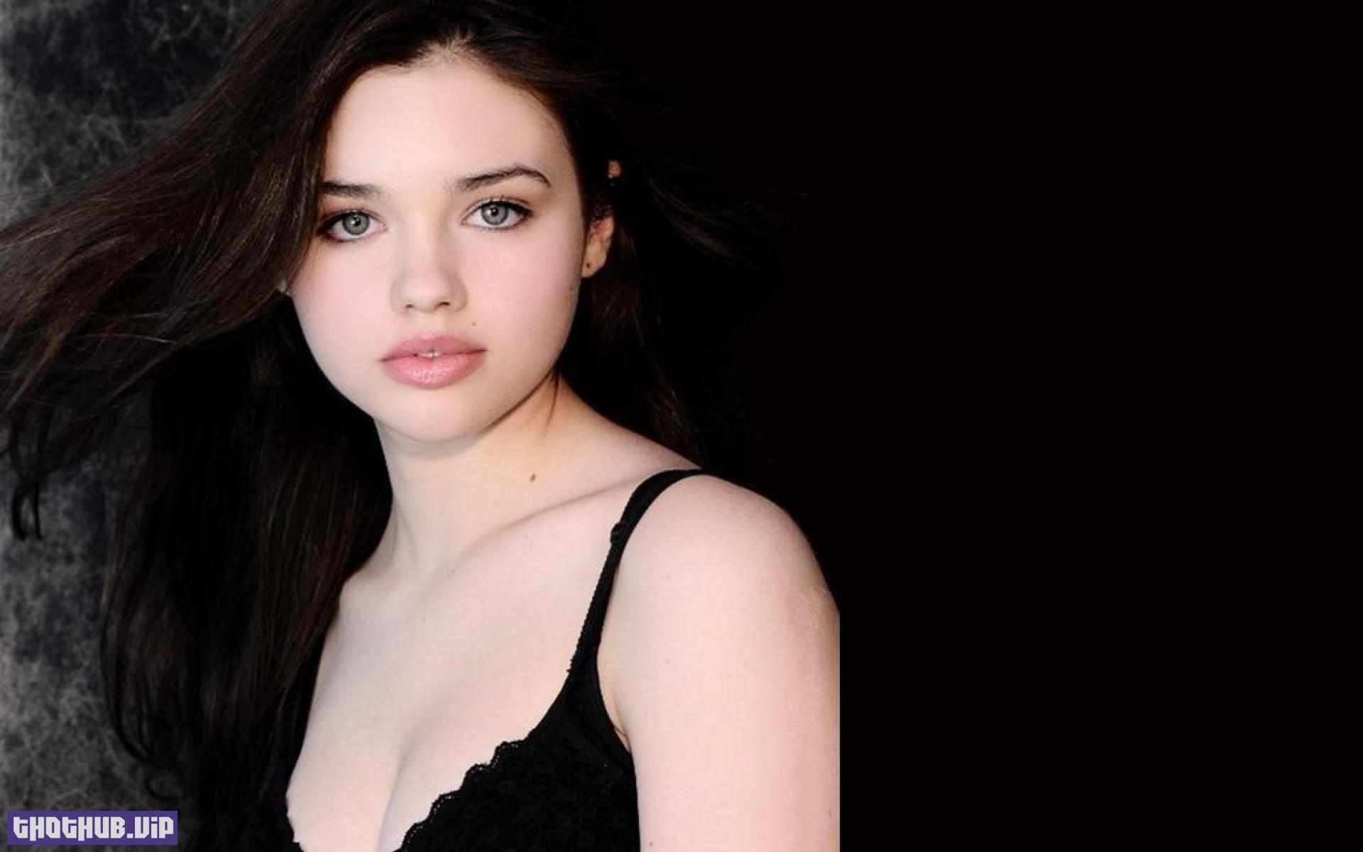 India-Eisley-Sexy-Fappening-10