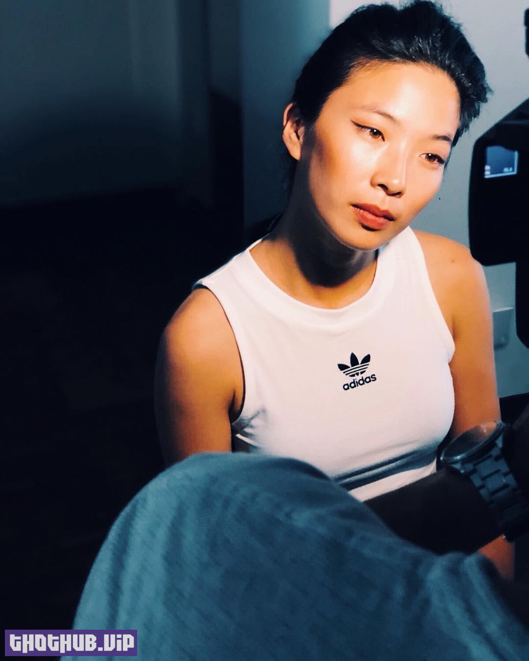 Jani Zhao Tits On Selfie