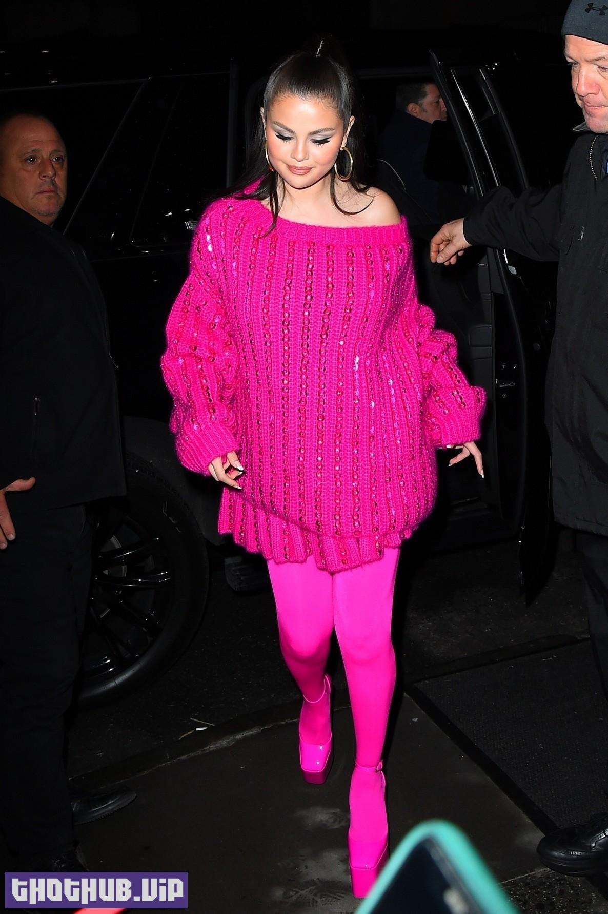 1680707662 374 Selena Gomez Sexy In Pink 14 Photos