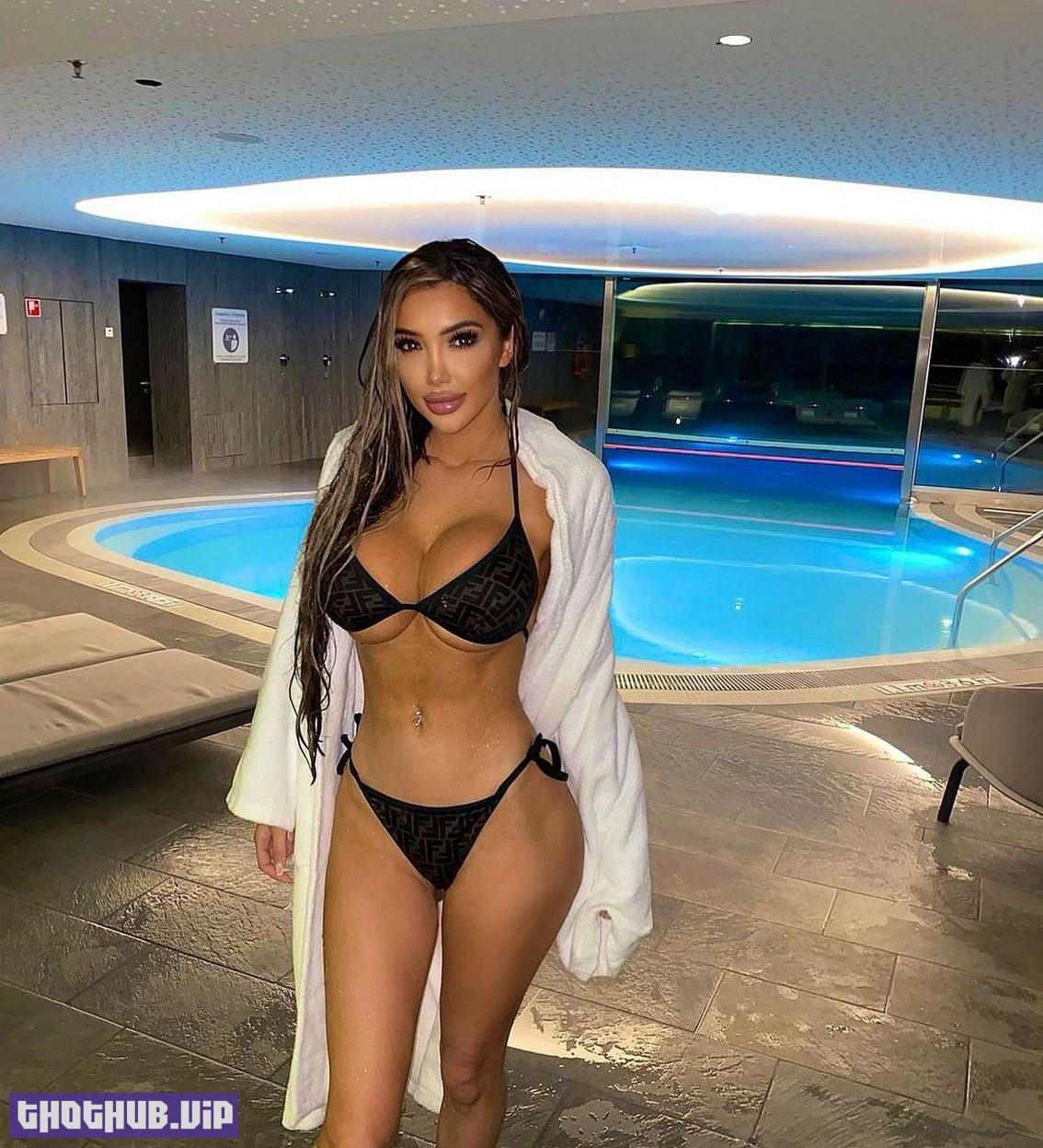 Chloe Khan Bikini