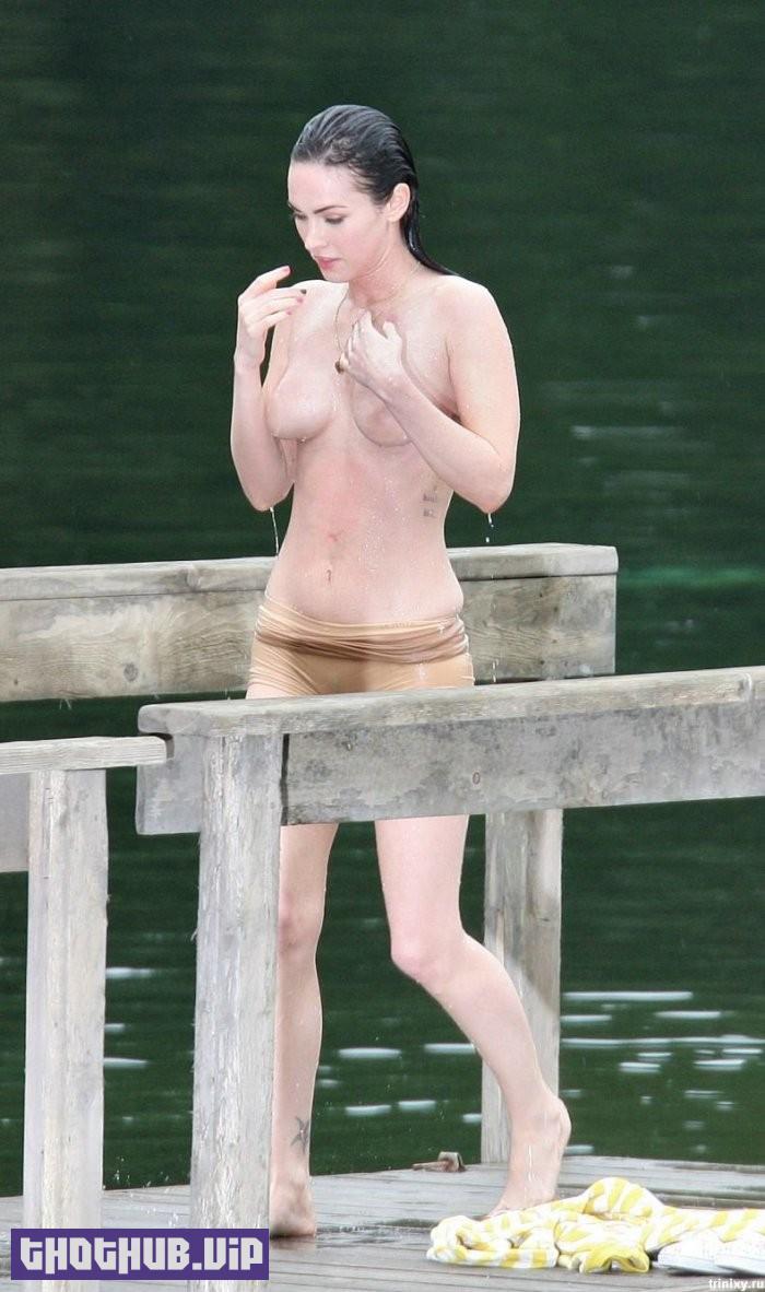 Megan-Fox-Nude-Sexy-60