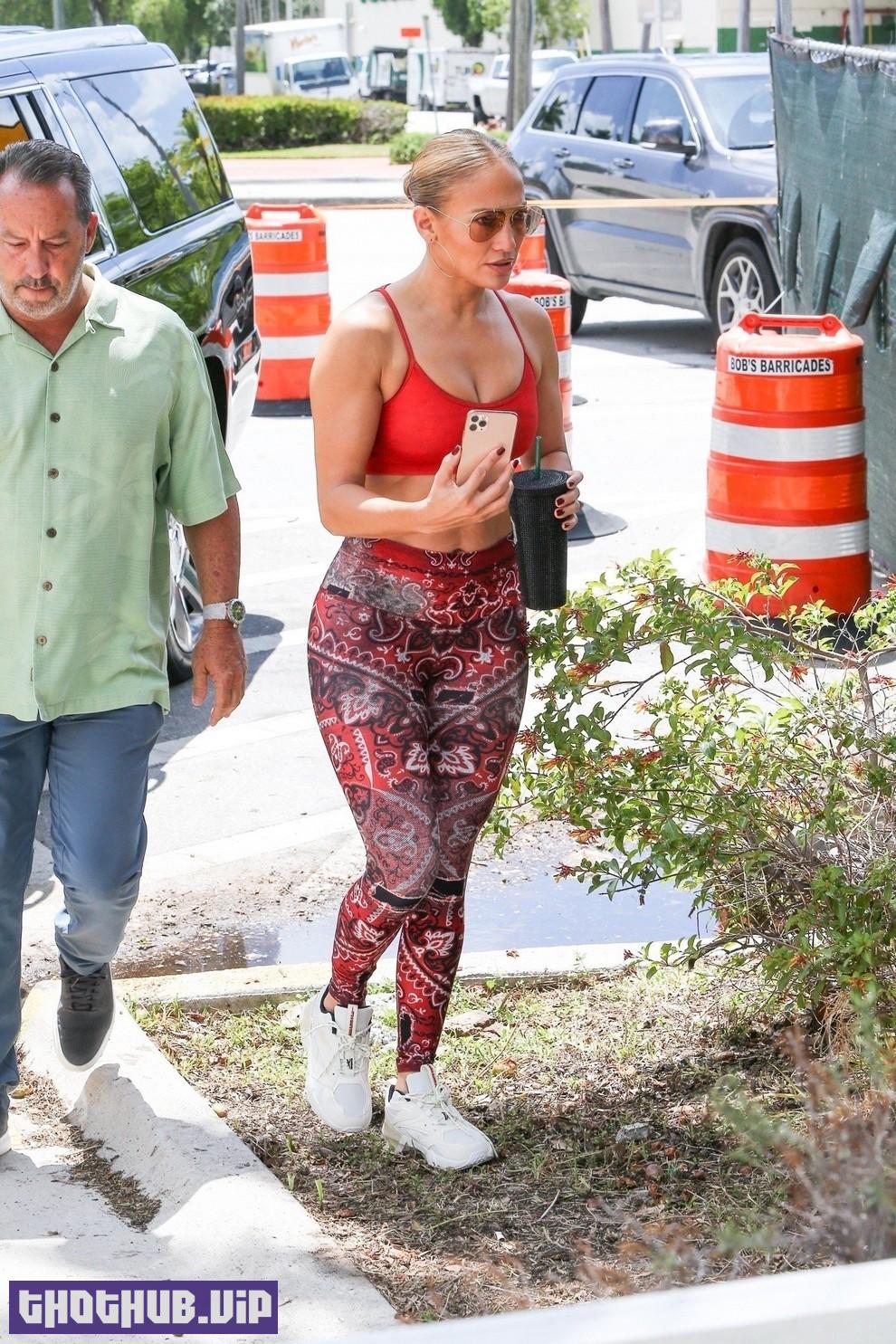1684233394 821 Jennifer Lopez Sexy After Workout 15 Photos
