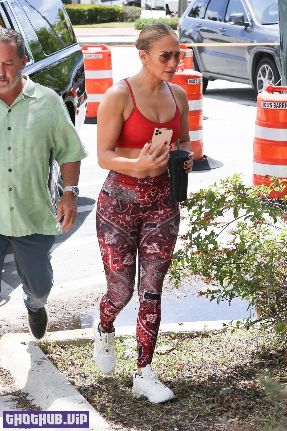1684233397 605 Jennifer Lopez Sexy After Workout 15 Photos