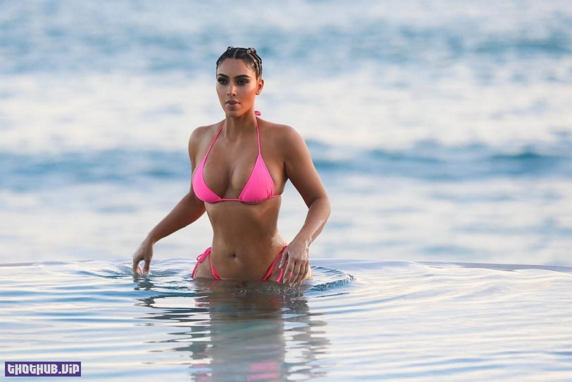 1684299307 655 Kim Kardashian Sexy Pink Bikini In Cabo San Lucas 22