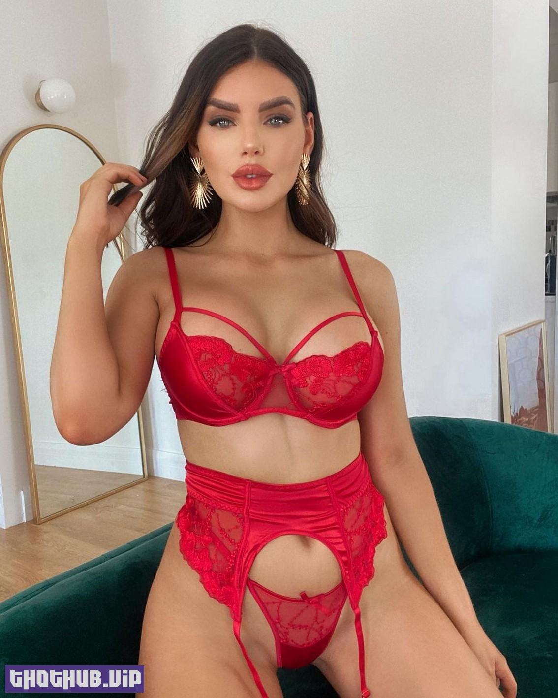 Nicole Thorne Sexy Red Lingerie At Christmas
