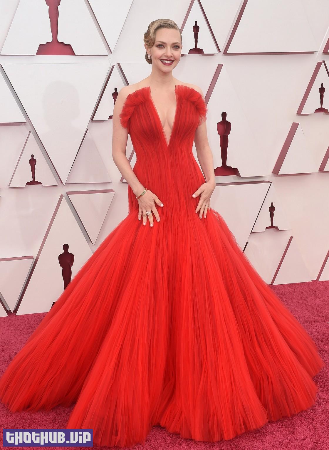 1684335929 768 Amanda Seyfried Sexy At Academy Awards 15 Photos And Video