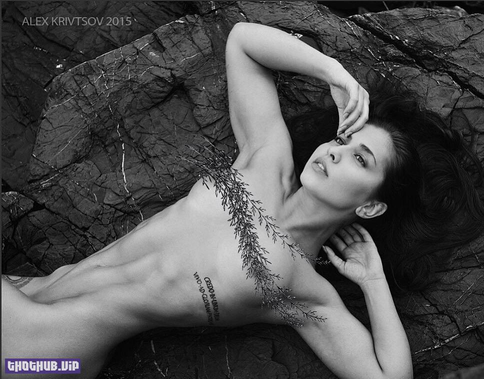 1684566885 101 Irina Nikolaeva Fappening Topless And Sexy 30 Photos