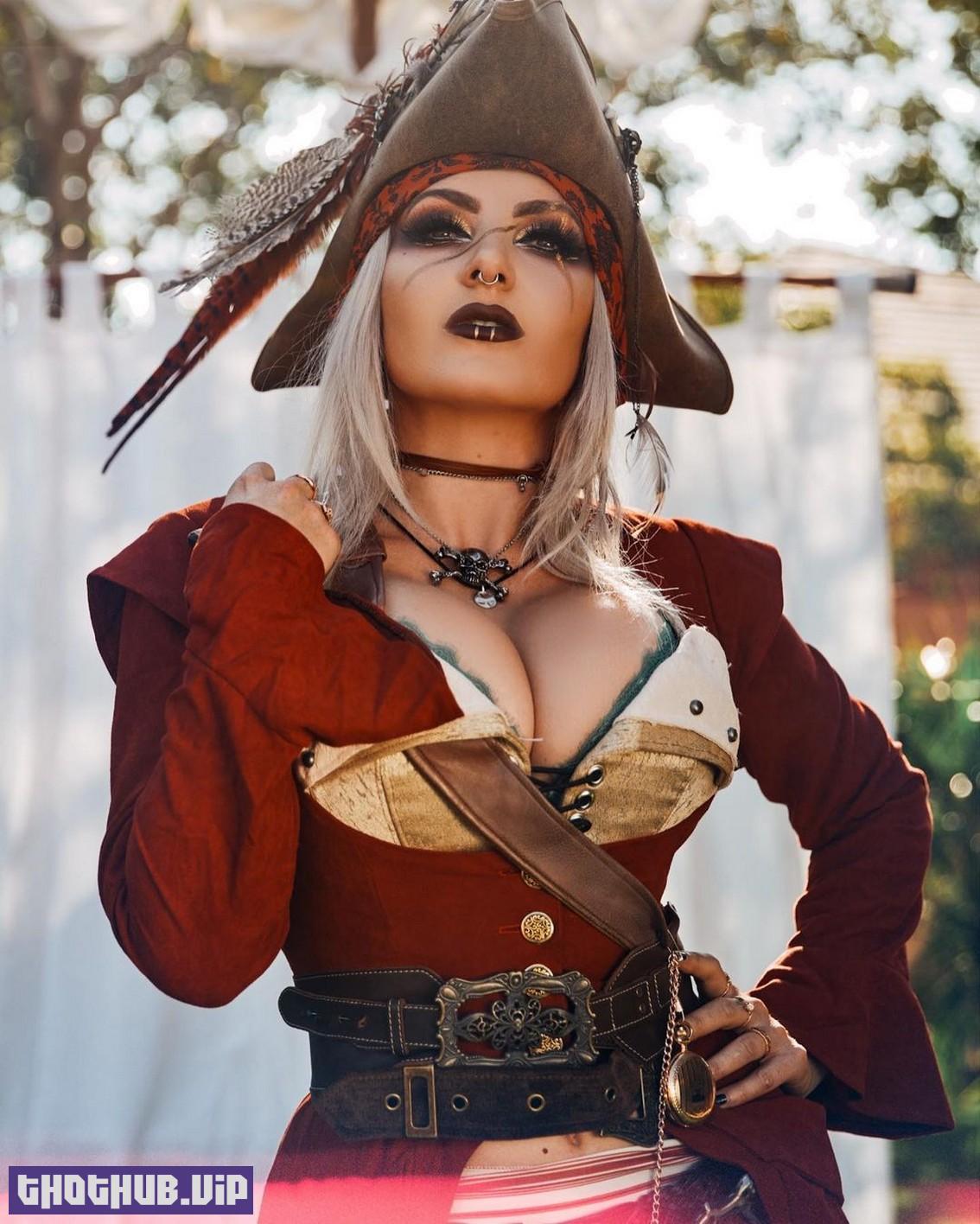 Jessica Nigri Topless Pirate (2 Photos) On Thothub Adult Picture