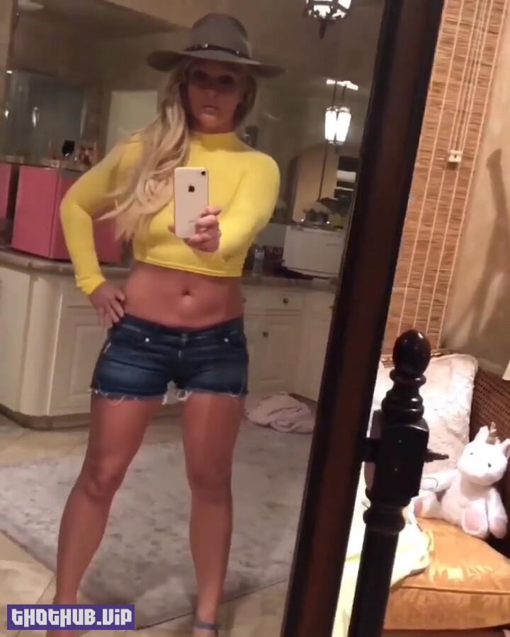 1687053752 977 Britney Spears The Fappening Sexy 43 Photos Videos