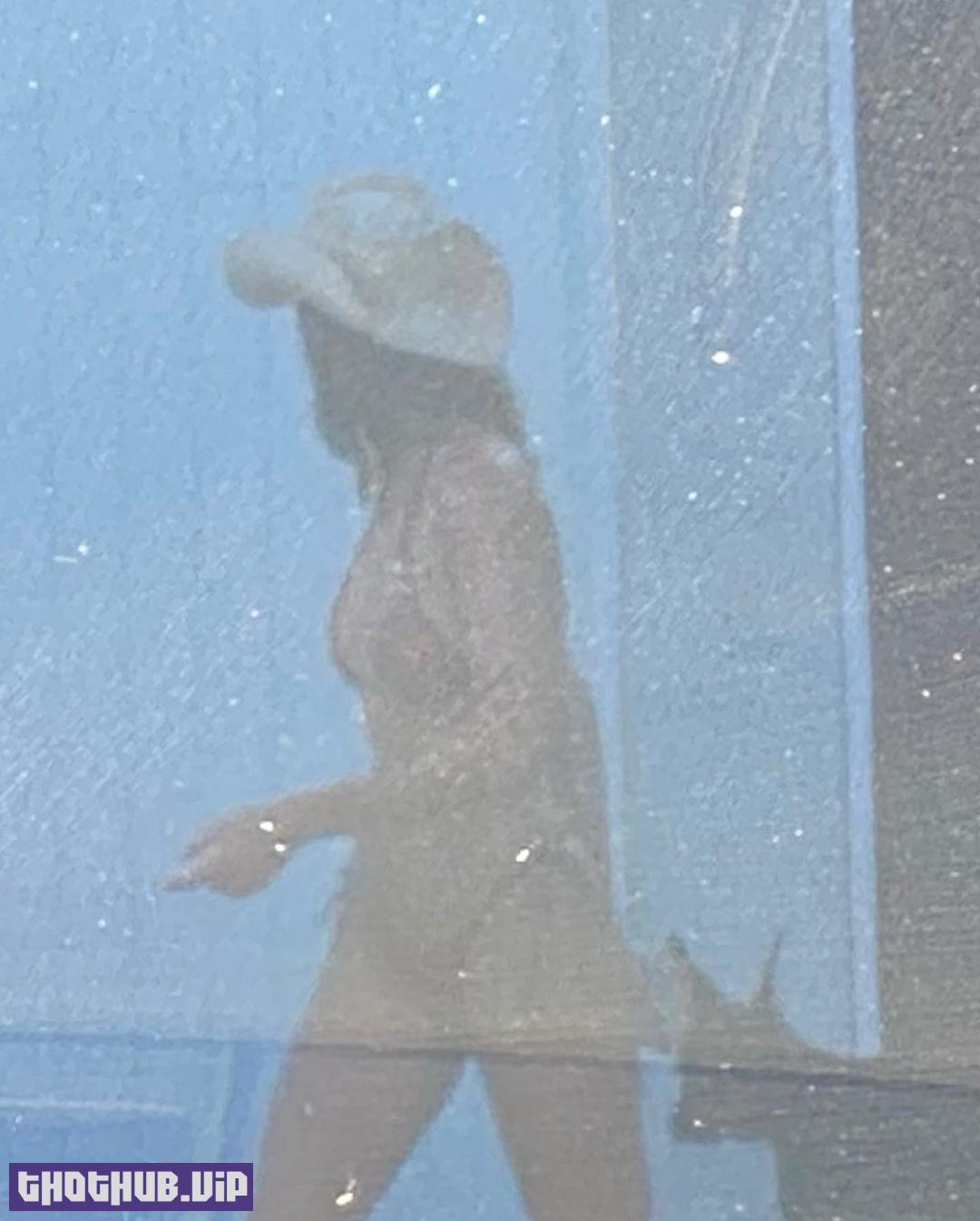 1688115297 504 Kendall Jenner Flawless Body In Tiny Bikini 9 Photos
