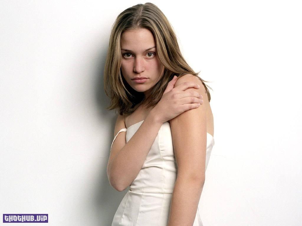 1688730109 457 Piper Perabo Nude And Sexy 46 Photos and Videos