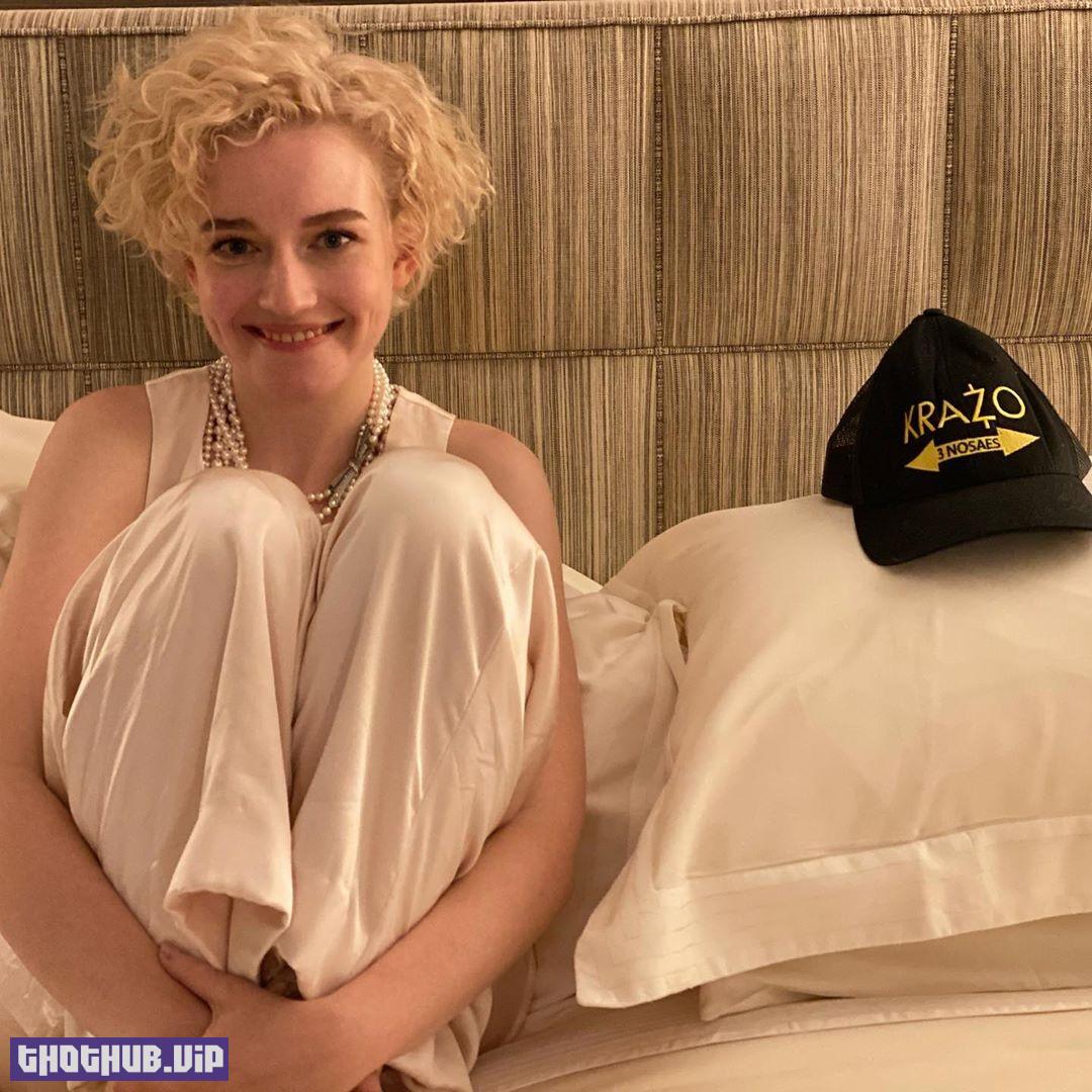 1689180583 51 Emmy Winner Julia Garner Nude And Sexy 60 Photos And