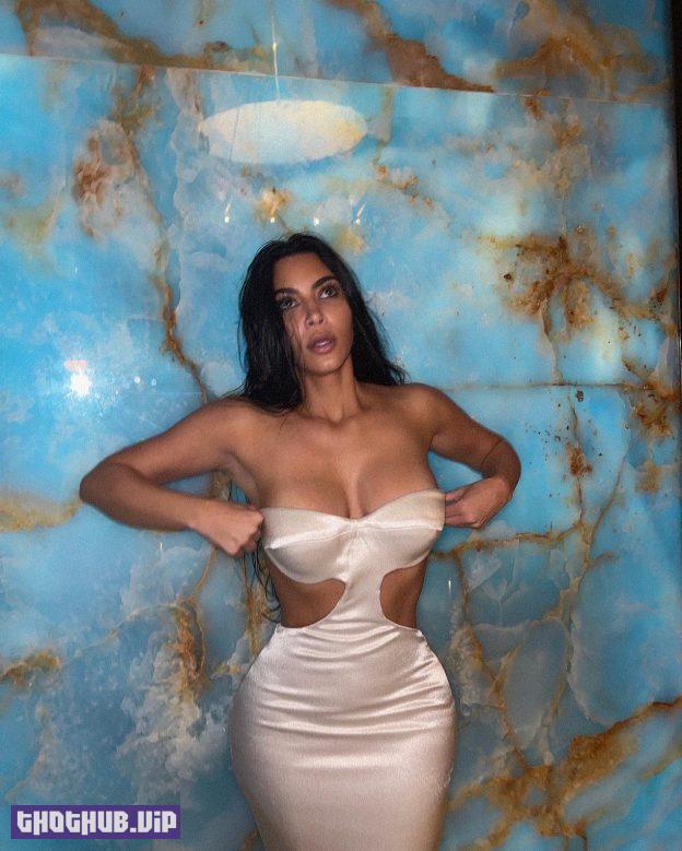 Kim Kardashian Deep Cleavage