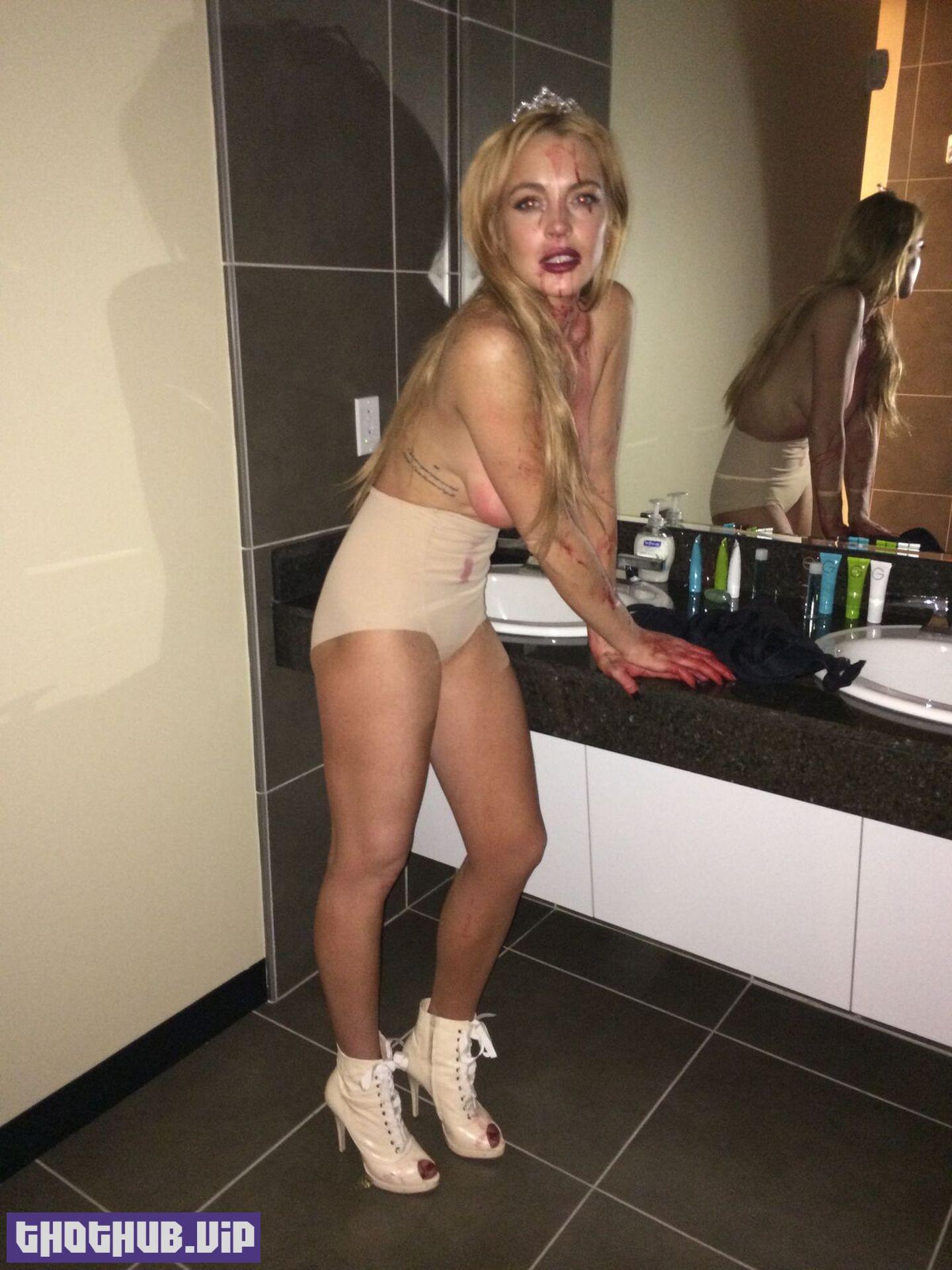 Lindsay Lohan Nude Leaked