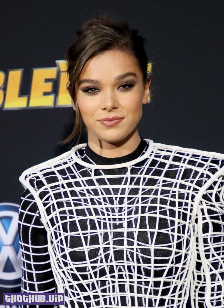 1691796548 96 Hailee Steinfeld Sexy Fappening Legs 103 Photos